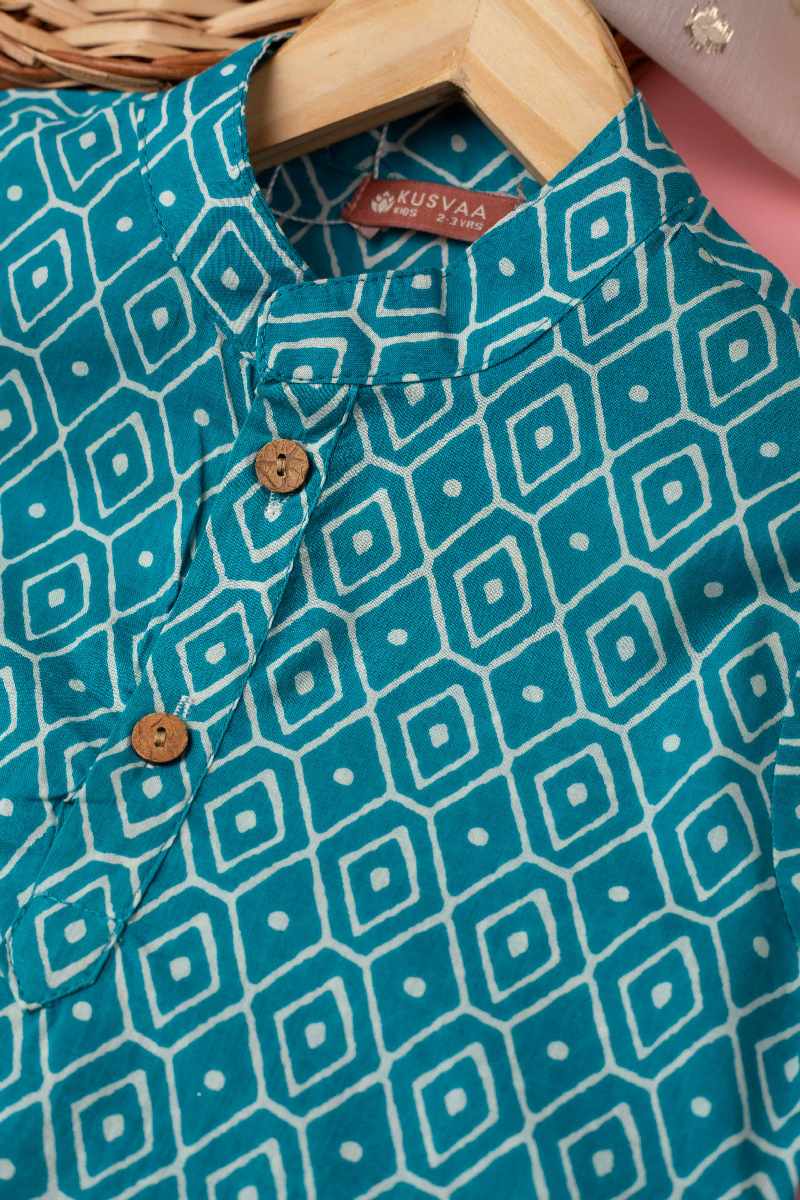 Image for Kusvaa Byw016 Yashas Cotton Boys Kurta Pant Set Sitting