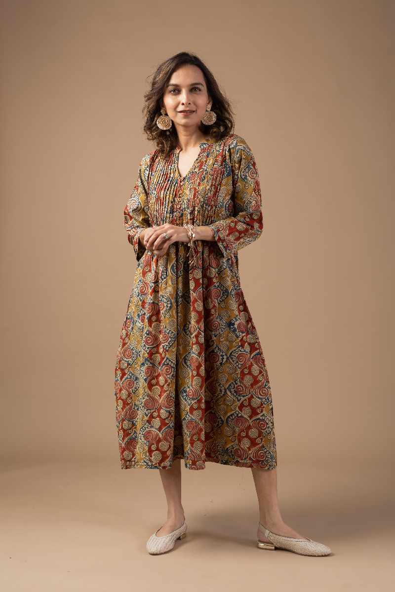 Image for Kusvaa Dr008 Visha Cotton Block Print Dress Sitting