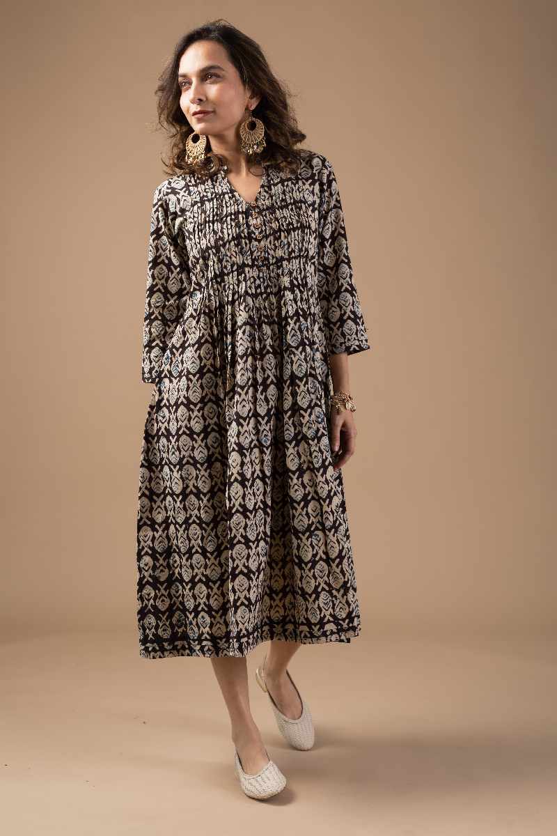Image for Kusvaa Dr009 Yuvika Cotton Block Print Dress Closeup