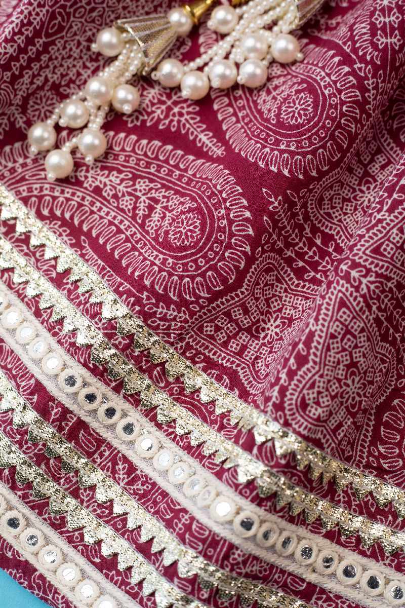 Image for Kusvaa Grw011 Siya Cotton Girls Skirt Top And Dupatta Set Closeup 2 New