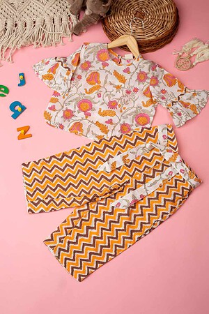 Image for Kusvaa Grw023 Rupashi Cotton Girls Top Pant Set Front