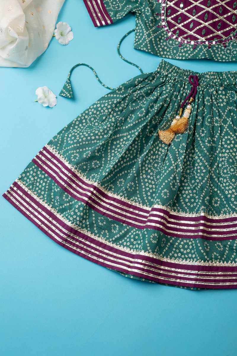 Image for Kusvaa Grw027 Divyami Cotton Girls Skirt Top And Dupatta Set Back