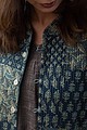 Image for Kusvaa Jak002 Vibha Quilted Sleeveless Reversible Silk Jacket Pocket