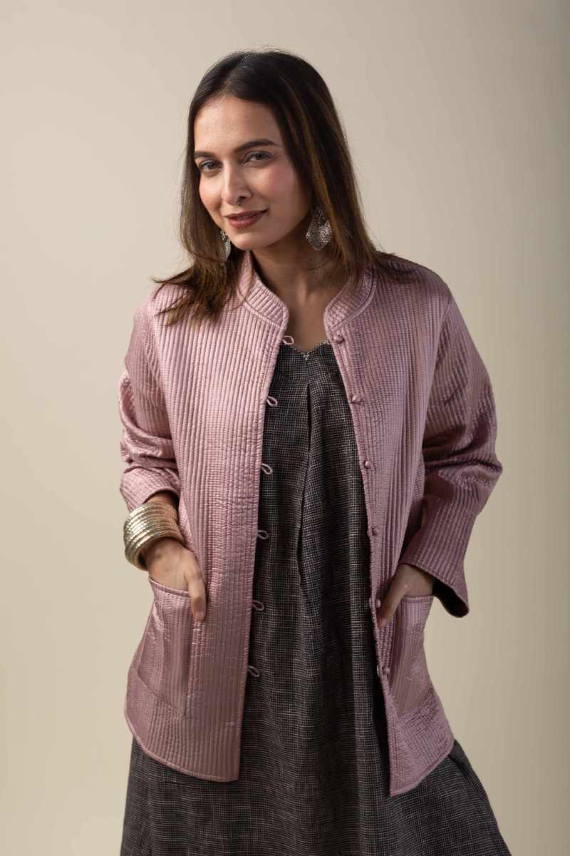 Image for Kusvaa Jak006 Shaleeni Quilted Full Sleeves Reversible Silk Jacket Featured