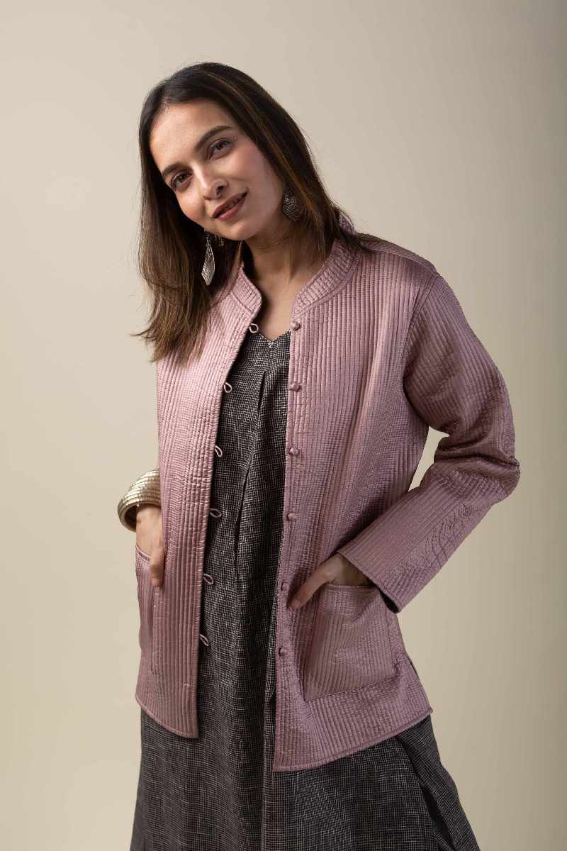 Image for Kusvaa Jak006 Shaleeni Quilted Full Sleeves Reversible Silk Jacket Sleeves