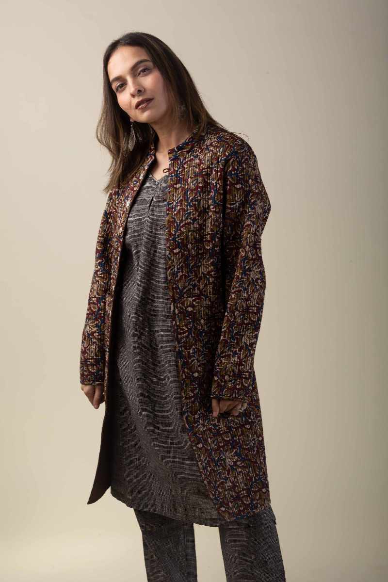 Image for Kusvaa Jak009 Monita Reversible Long Full Sleeves Jacket Closeup 2