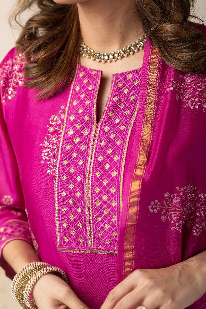 Image for Kusvaa Kds003 Arya Chanderi Kurta With Dupatta Set Closeup