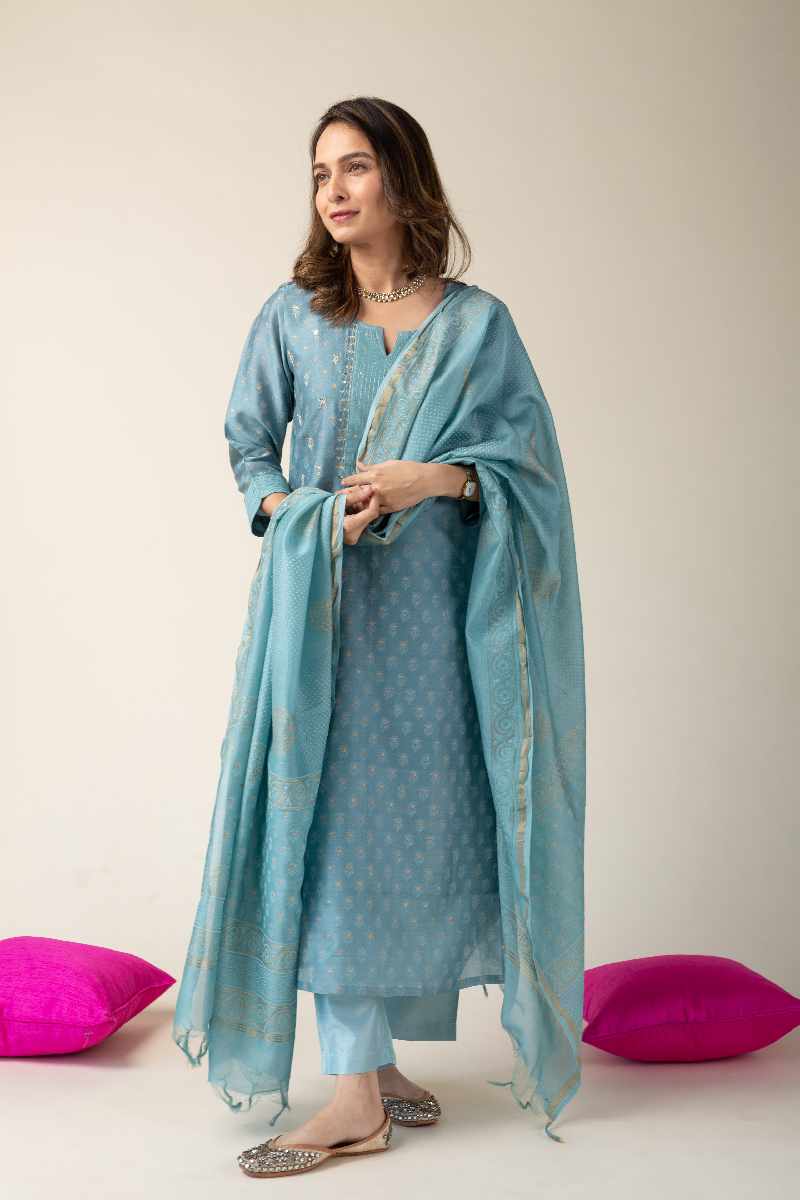 Image for Kusvaa Kds004 Aryashri Chanderi Kurta With Dupatta Set Back
