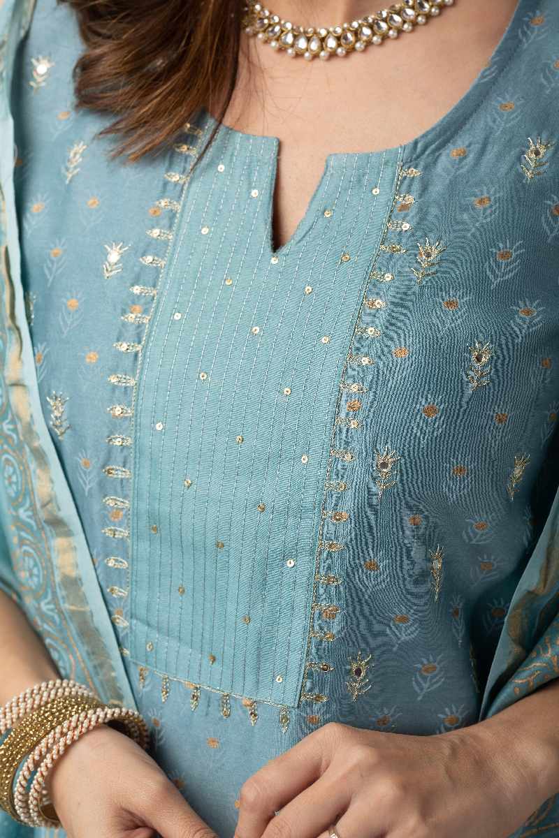 Image for Kusvaa Kds004 Aryashri Chanderi Kurta With Dupatta Set Closeup
