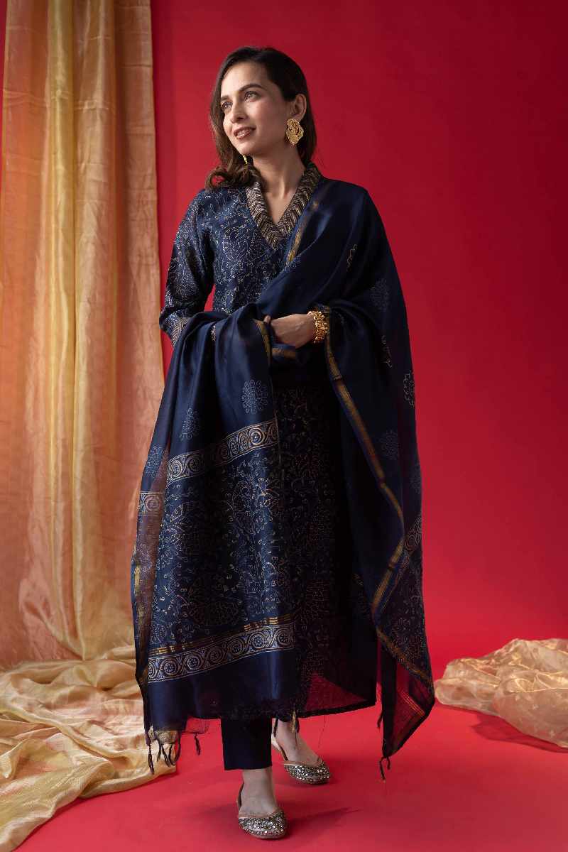 Image for Kusvaa Kds006 Sambita Chanderi Kurta With Dupatta Set Side