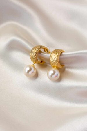 Image for Kusvaa Kpe442 Athena Golden Stud Earrings Front