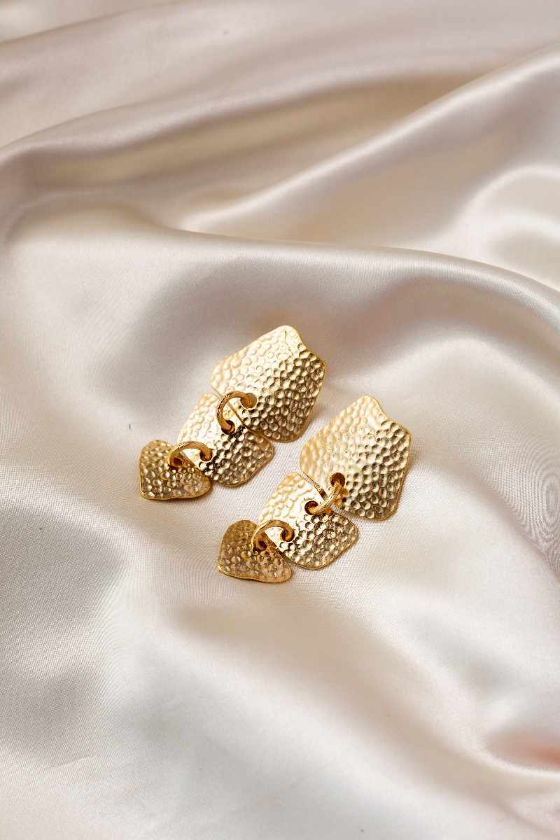 Image for Kusvaa Kpe454 Athena Golden Stud Earrings Closeup 2