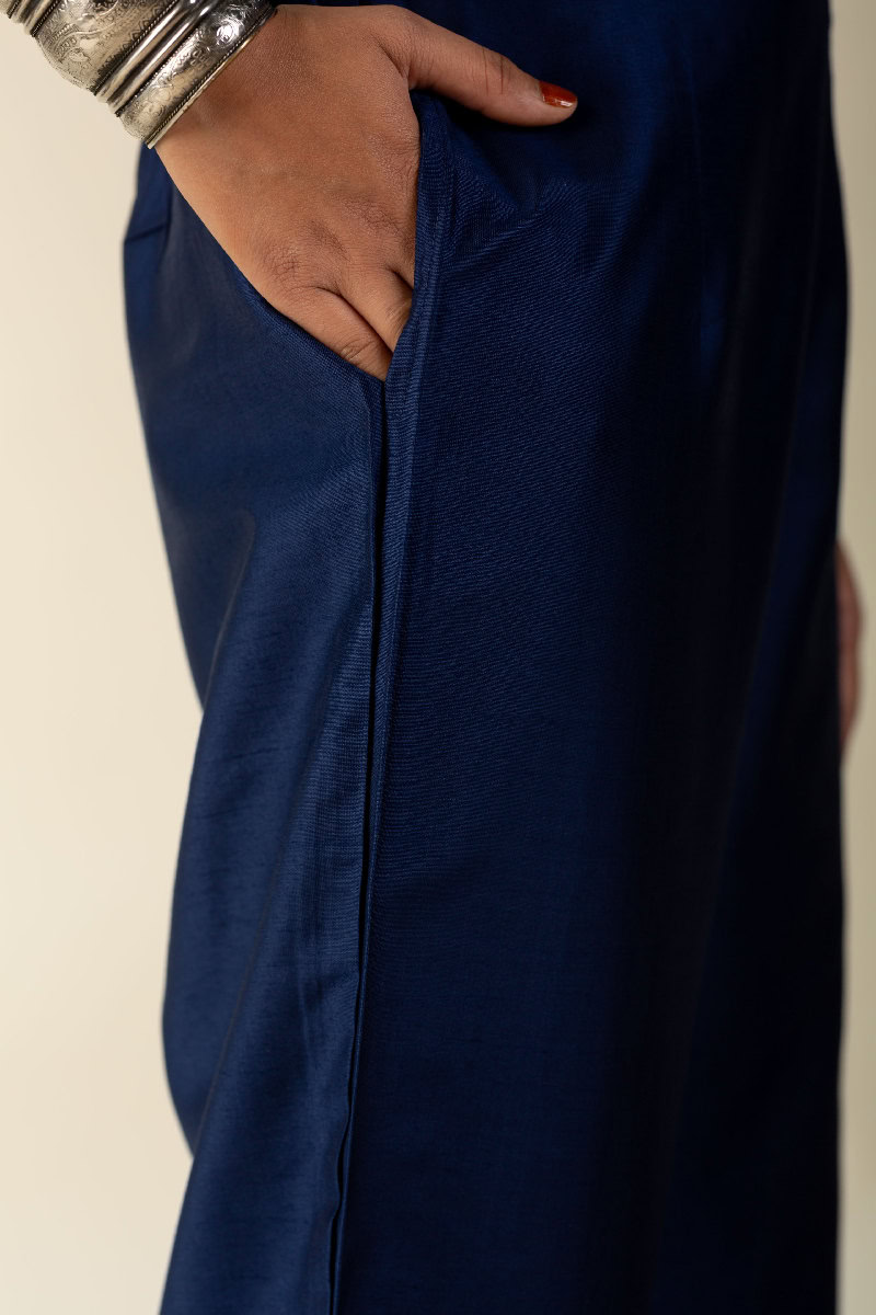 Image for Kusvaa Pnt005 Ujayati Viscose Silk Pant Indigo Side