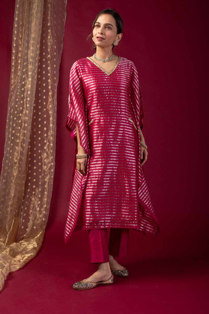 Image for Kusvaa Wkr031 Ekisha Chanderi Kaftan Sitting New