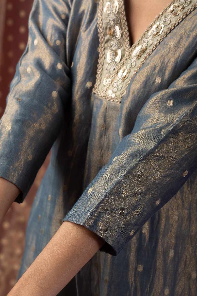 Image for Kusvaa Wkr034 Savya Tissue Kurta Closeup 2