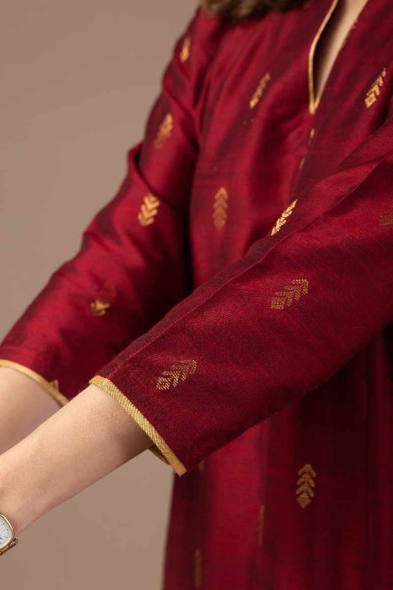 Image for Kusvaa Wkr035 Zayna Cotton Silk Kurta Closeup 2