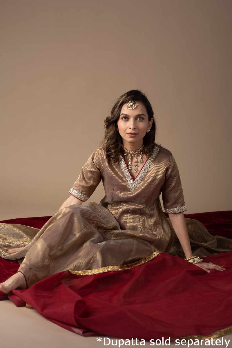 Image for Kusvaa Wkr038 Jiya Tissue A Line Kurta Closeup 4