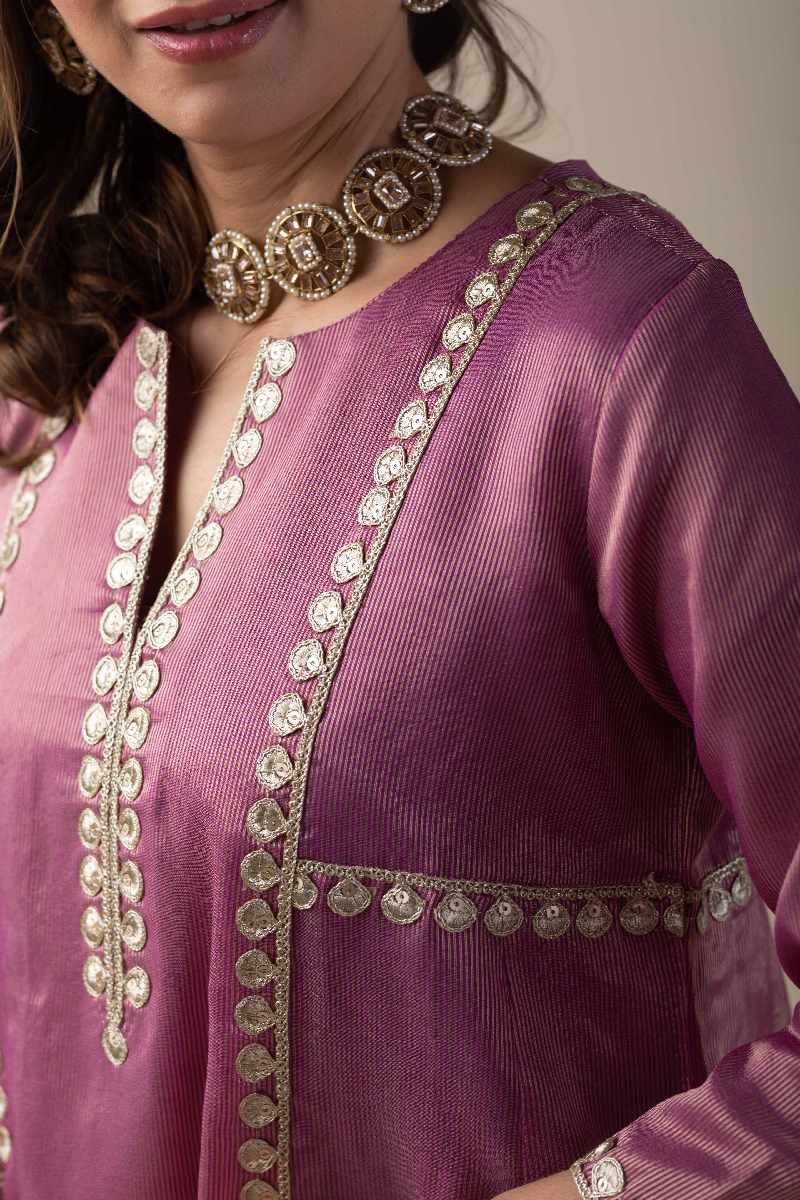 Image for Kusvaa Wkr040 Ritushri Tissue A Line Kurta Closeup 2