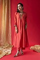 Image for Kusvaa Cood040 Neesha Moga Muslin Kurta Pant Set Closeup 4