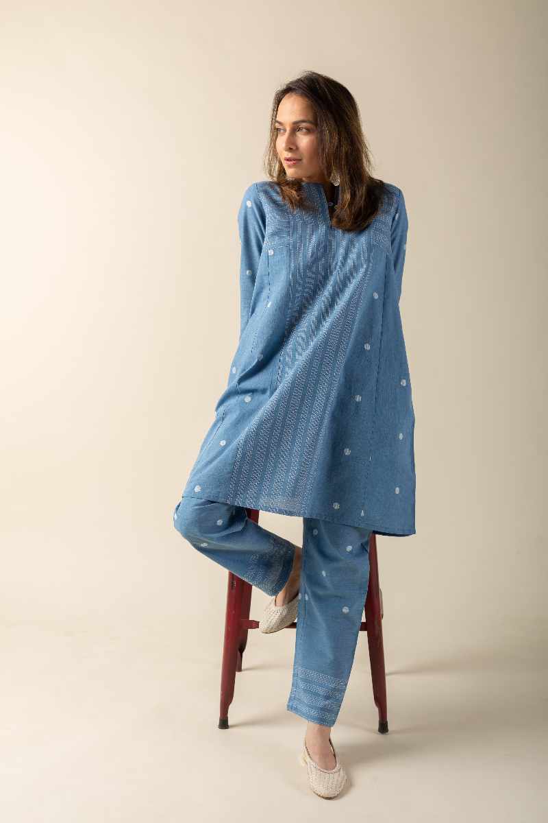 Image for Kusvaa Cood041 Trusha Handloom Cotton Kurta Pant Set Sleeves