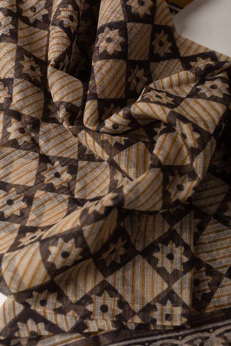 Image for Kusvaa Dup103 Tajanae Cotton Kota Doriya Dupatta Sitting