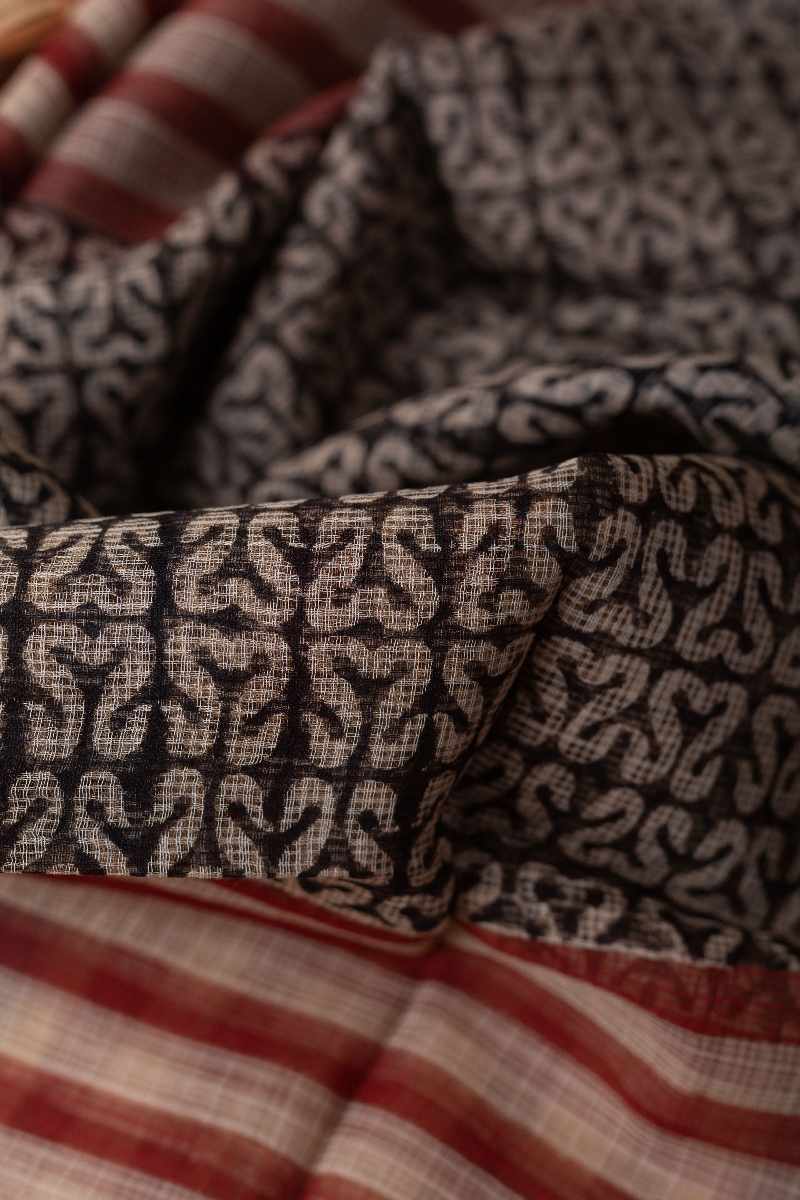 Image for Kusvaa Dup105 Shashi Cotton Kota Doriya Dupatta Closeup
