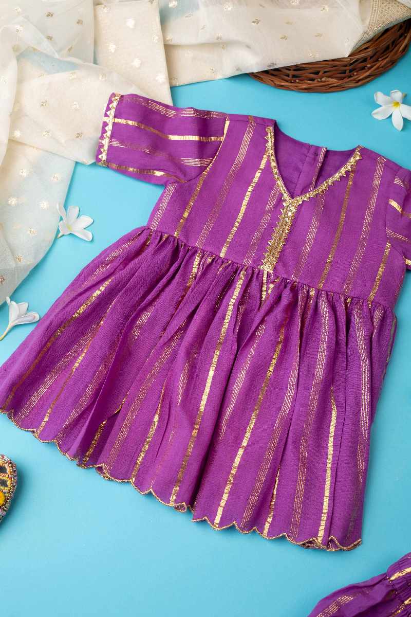 Image for Kusvaa Grw028 Aadisri Cotton Girls Kurta Pant Set Sitting