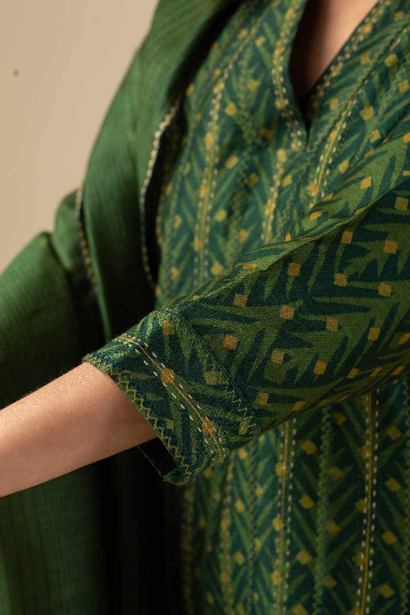 Image for Kusvaa Kds008 Anika Tussar Kurta With Dupatta Set Side
