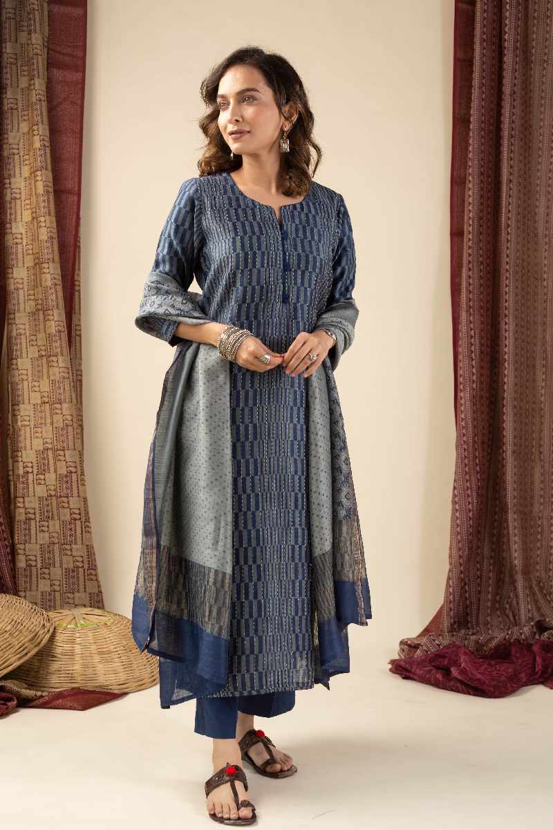 Image for Kusvaa Kds009 Aruna Tussar Kurta With Dupatta Set Pocket