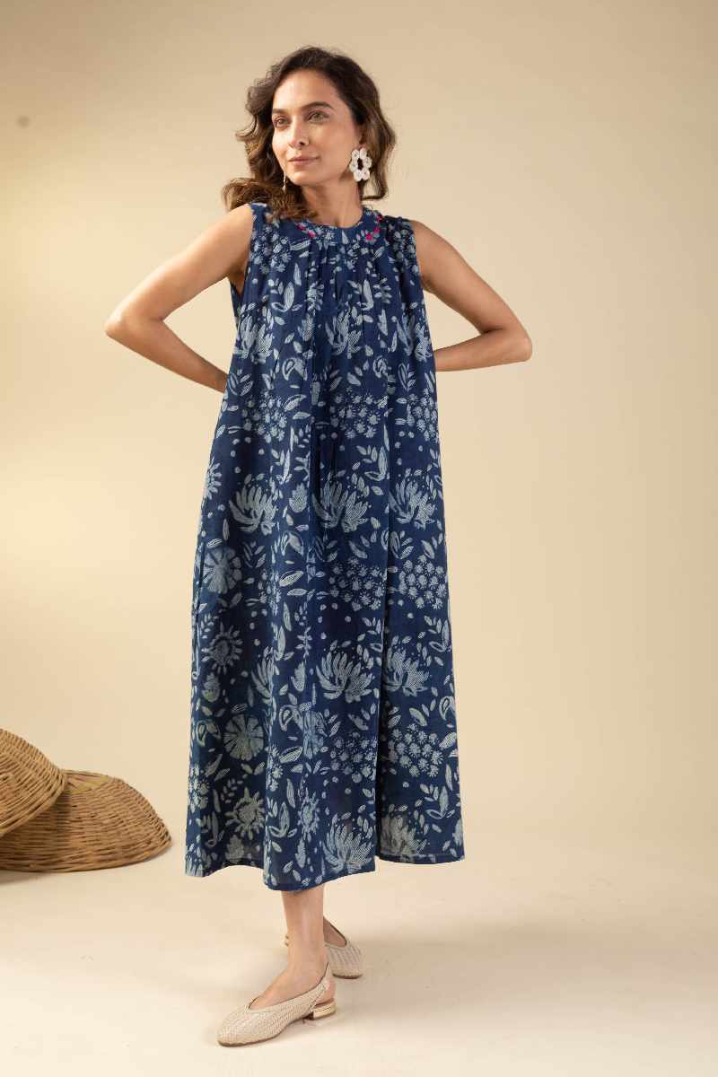 Image for Kusvaa Wkr044 Rio Cotton Handblock Dress Sitting