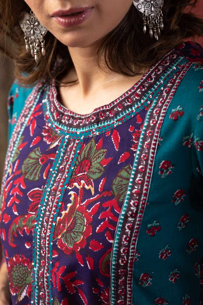 Image for Kusvaa Cood055 Meghana Cotton Kurta Pant Set Closeup 2