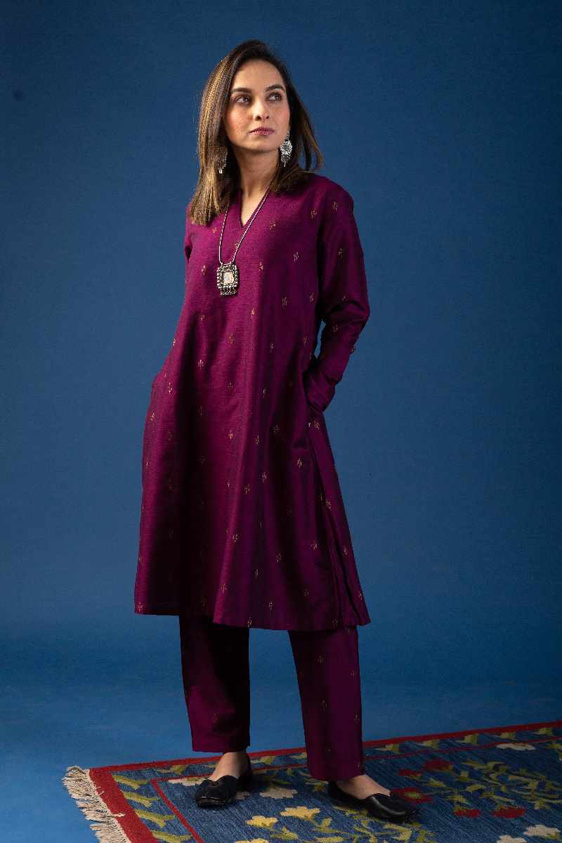 Image for Kusvaa Cood057 Urshi Cotton Silk Kurta Pant Set Side