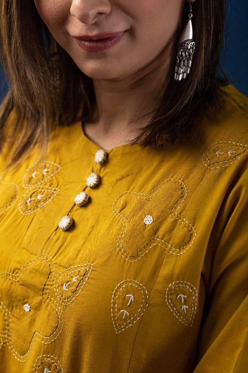 Image for Kusvaa Cood059 Sevita Cotton Kurta Pant Set Sitting