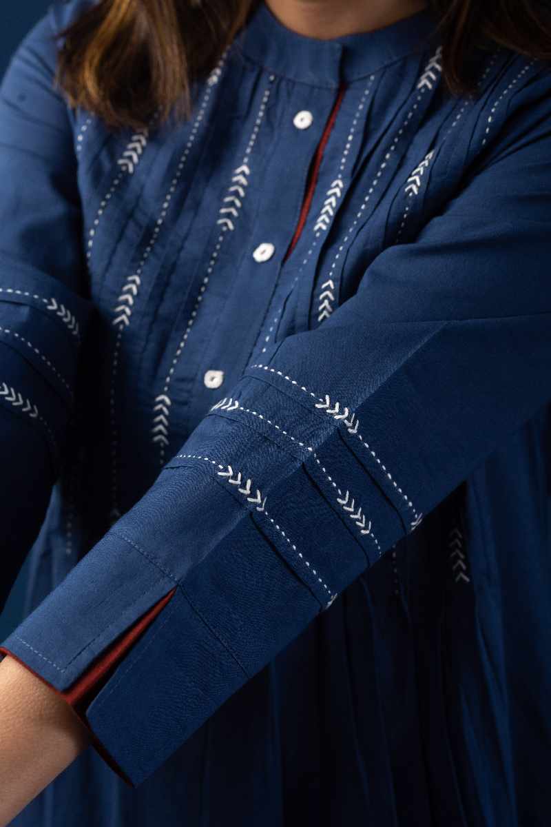 Image for Kusvaa Cood061 Savi Cotton Kurta Pant Set Closeup 2