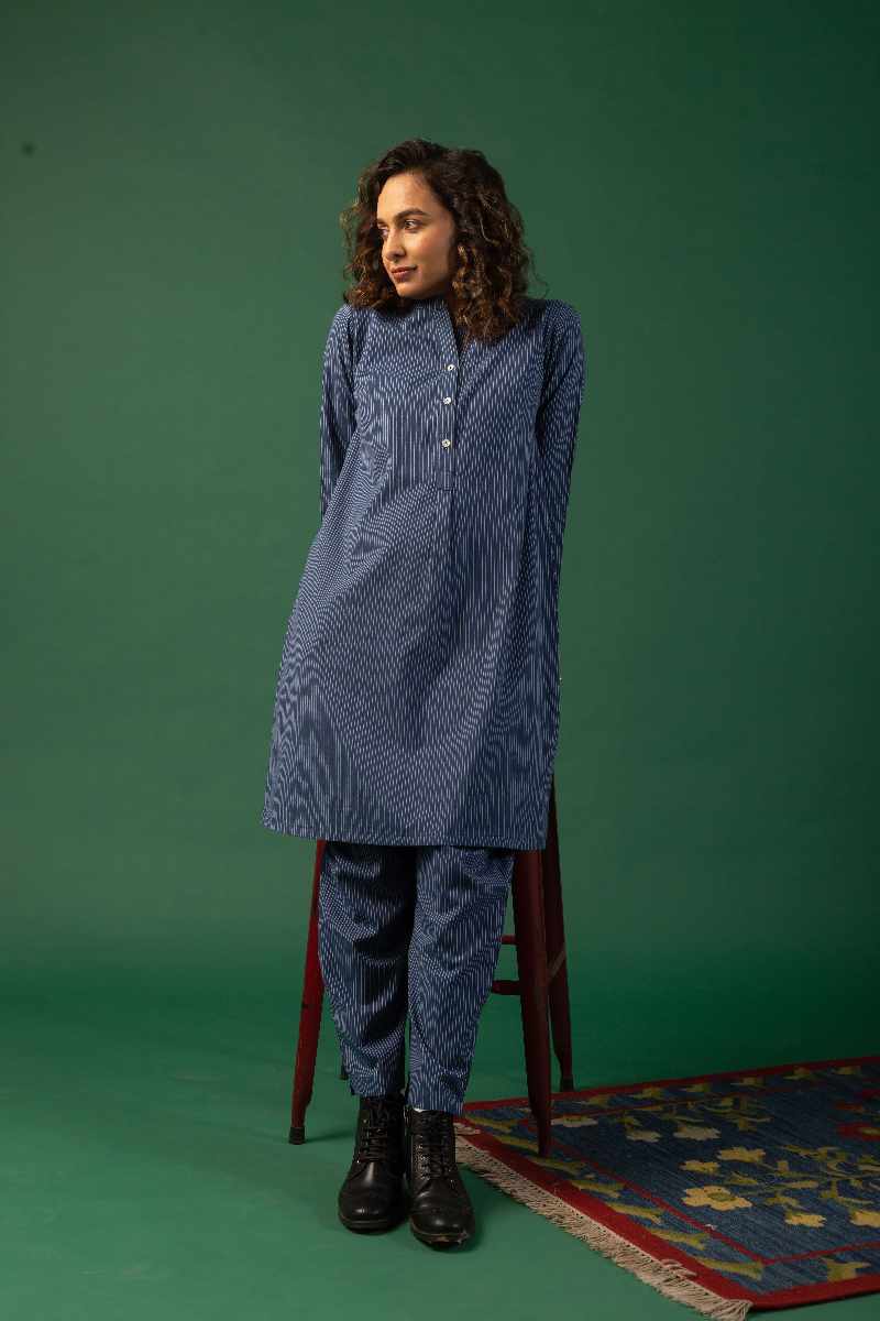 Image for Kusvaa Cood065 Kairavi Cotton Kurta Pant Set Front