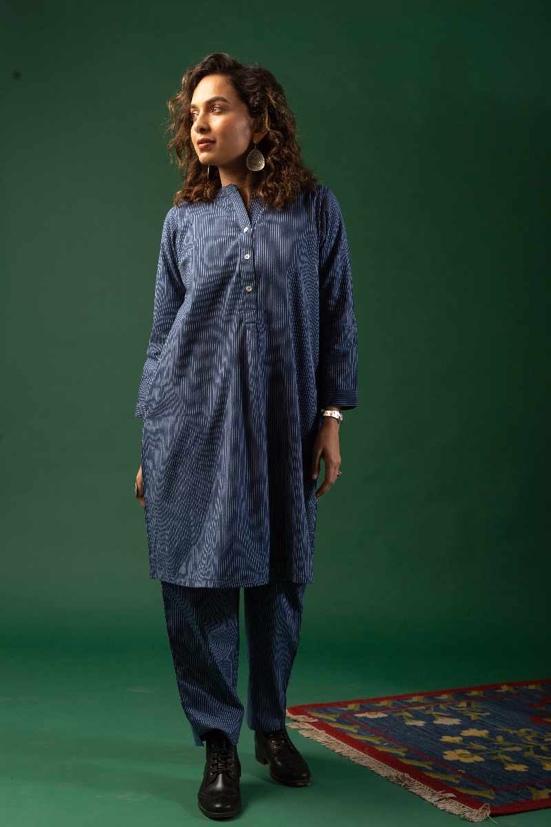 Image for Kusvaa Cood065 Kairavi Cotton Kurta Pant Set Side