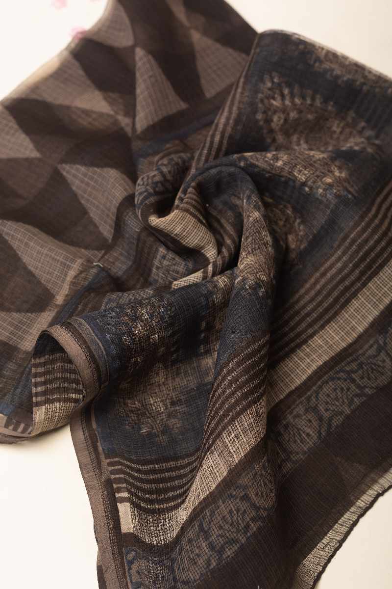 Image for Kusvaa Dup111 Chandara Cotton Kota Doriya Dupatta Closeup