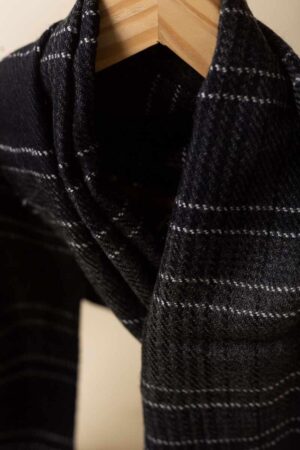 Image for Kusvaa Kusl111 Nayak Woolen Muffler Front Latest