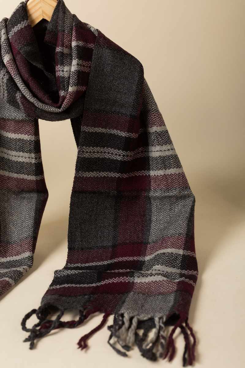 Image for Kusvaa Kusl120 Bhavin Woolen Muffler Closeup 2 Latset