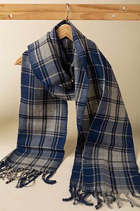 Image for Kusvaa Kusl139 Daman Woolen Muffler Featured Latest