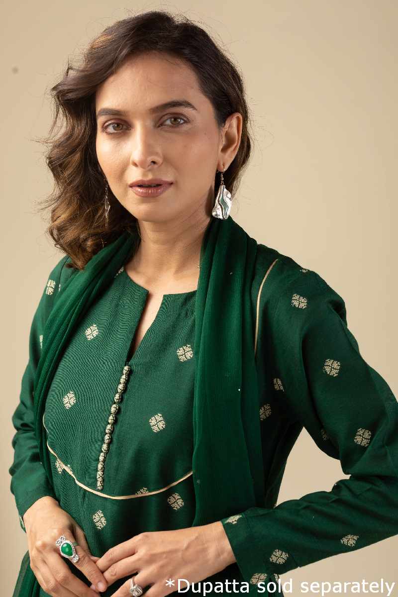 Image for Kusvaa Wkr051 Hrudya Cotton Silk Kurta Sitting