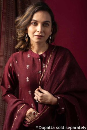 Image for Kusvaa Wkr057 Sanika Cotton Silk Kurta Featured