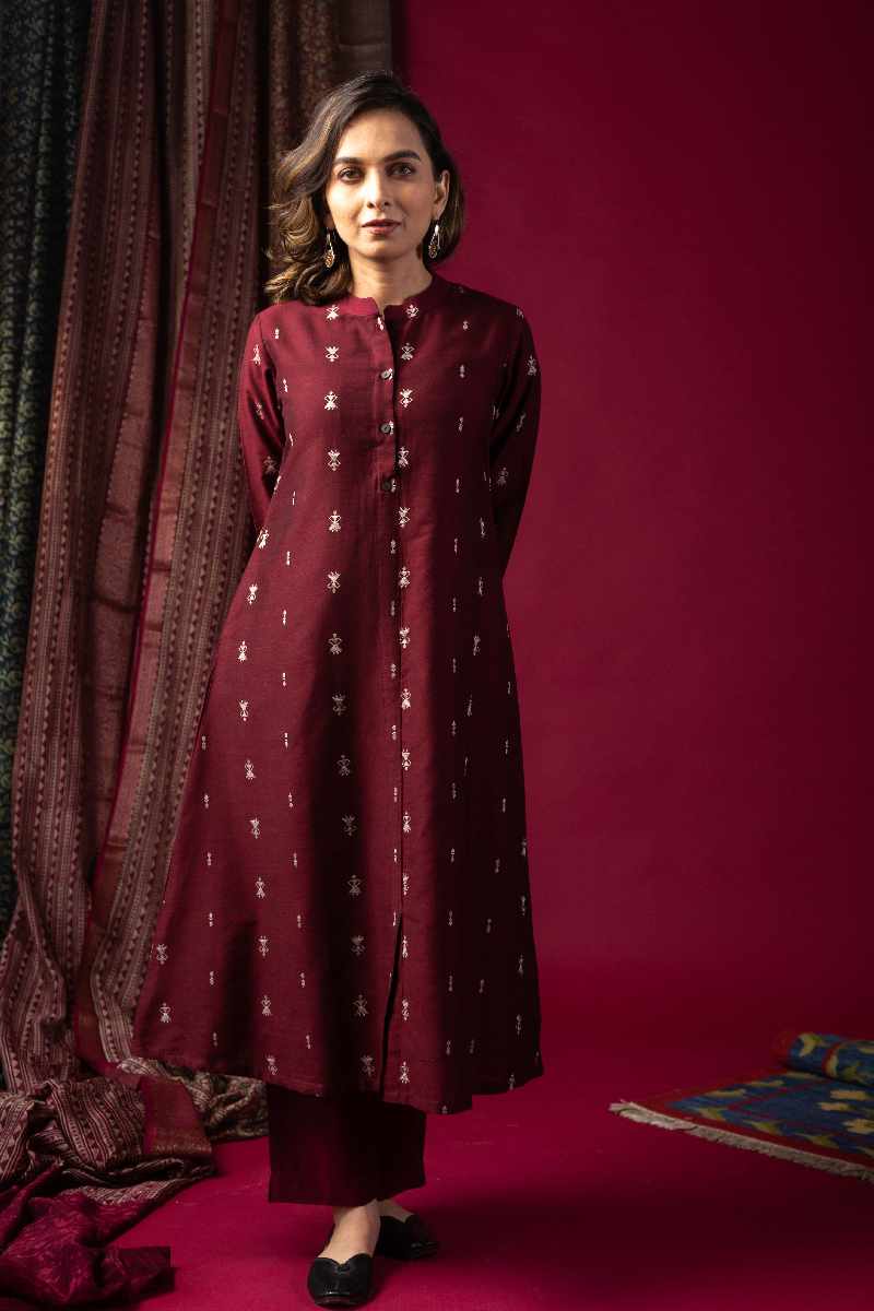 Image for Kusvaa Wkr057 Sanika Cotton Silk Kurta Front