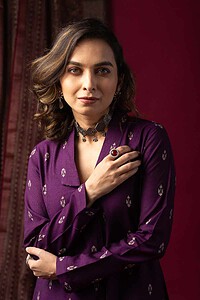 Image for Kusvaa Wkr059 Avani Cotton Silk Kurta Featured