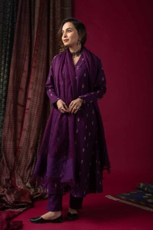 Image for Kusvaa Wkr059 Avani Cotton Silk Kurta Side