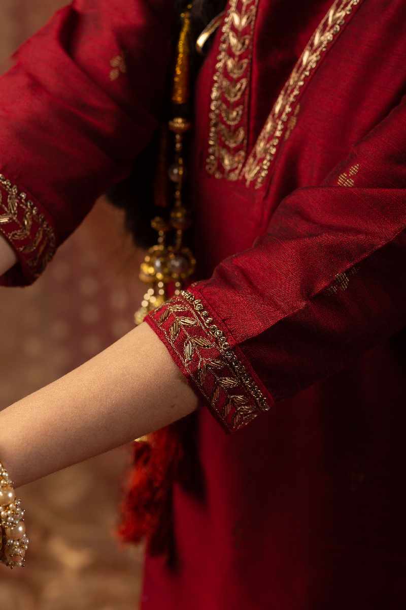 Image for Kusvaa Cood070 Ratri Cotton Silk Kurta Pant Set Closeup 2