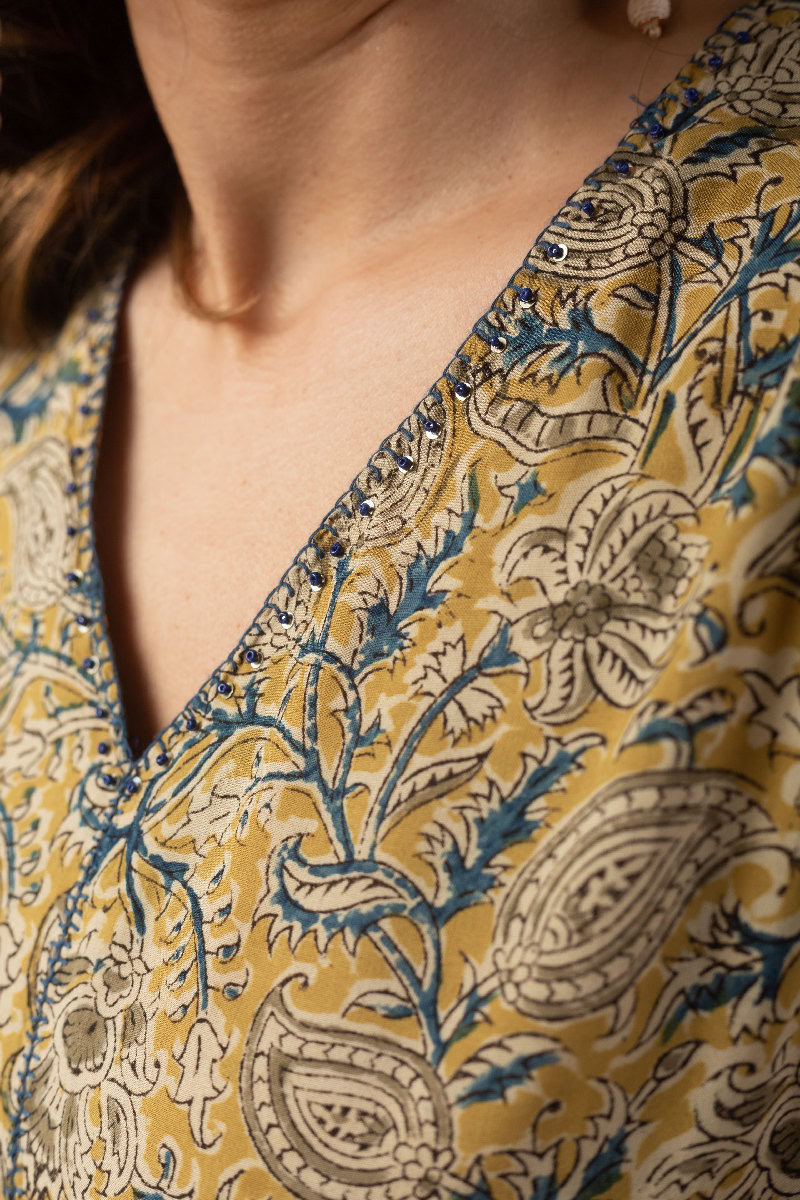 Image for Kusvaa Cood073 Geeta Cotton Kalamkari Co Ord Set Closeup 2