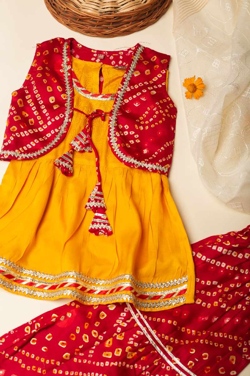 Image for Kusvaa Grw031 Mudita Muslin Girls Kurta Jacket And Pant Set Front