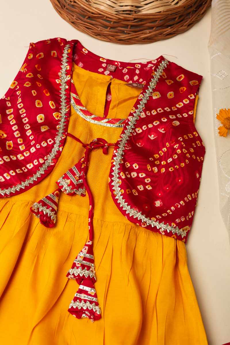 Image for Kusvaa Grw031 Mudita Muslin Girls Kurta Jacket And Pant Set Side