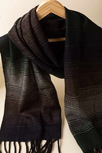 Image for Kusvaa Kusl112 Eeshwar Woolen Muffler Closeup New